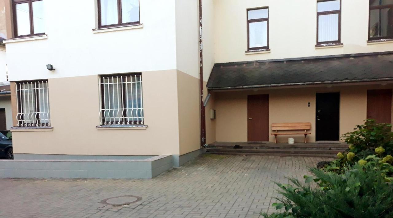 Town Center Studio Apartment 다우가프필스 외부 사진